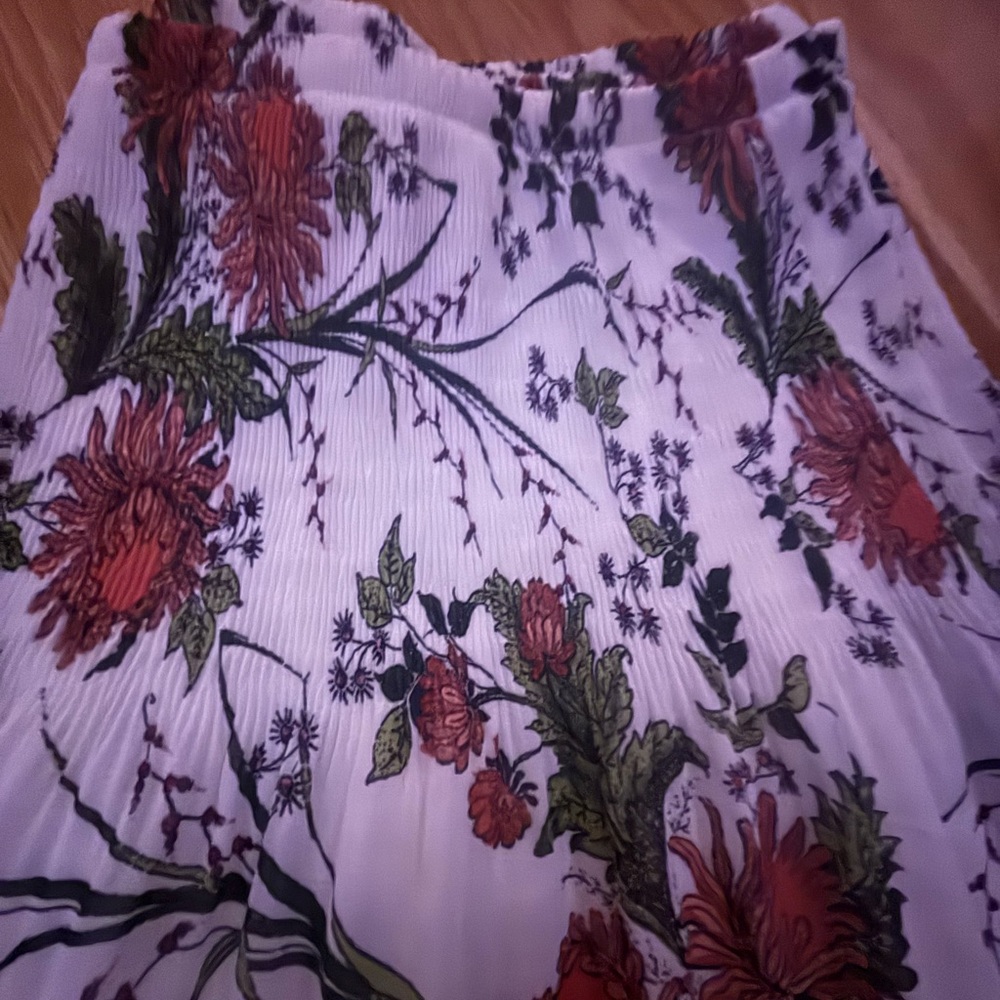 Max Studio Floral Skirt Medium